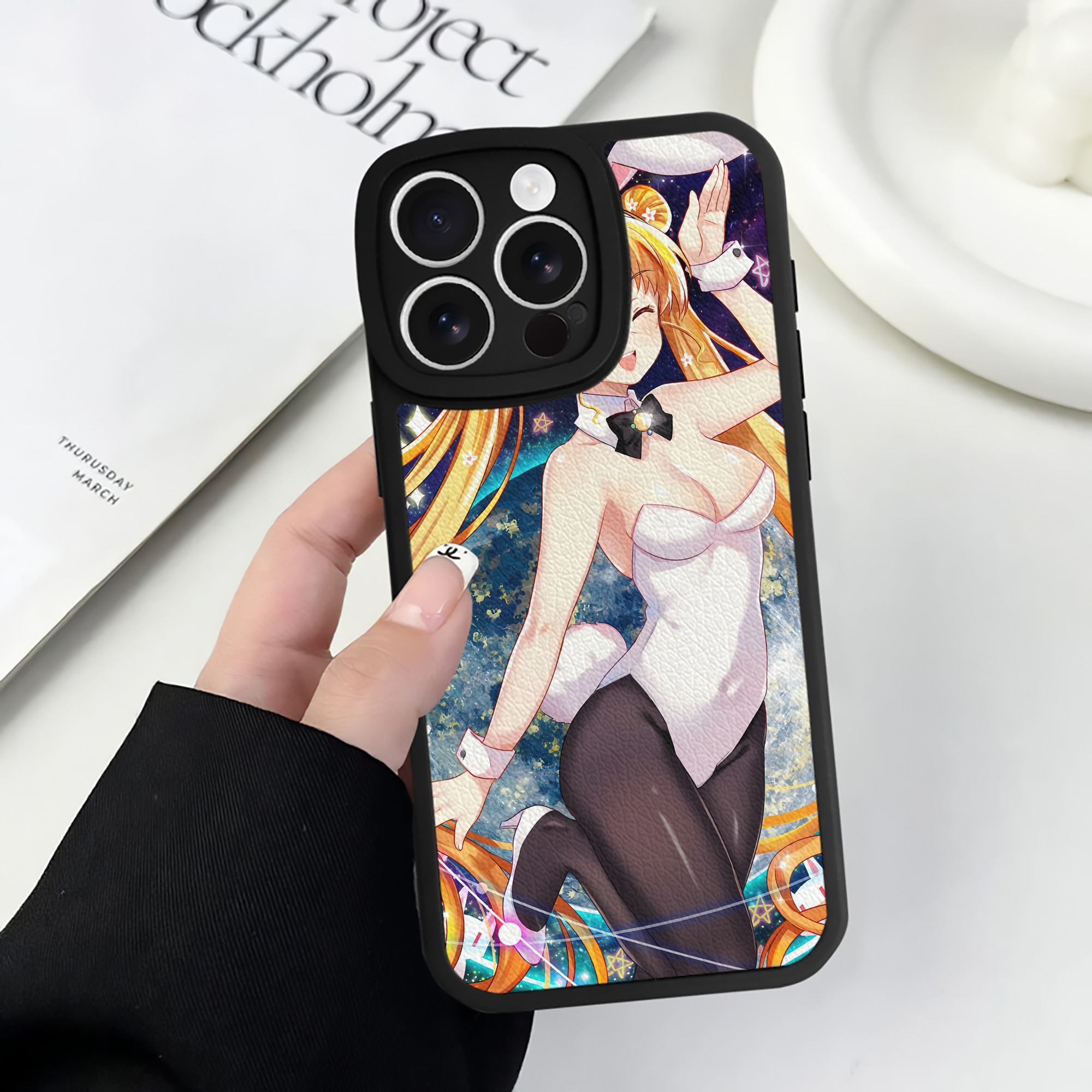 （画像用） 美少女戦士セーラームーン Sailor Moon 【iPhone 16シリーズ対応】シリコンスマホケース（レザー調） 材質：シリコン